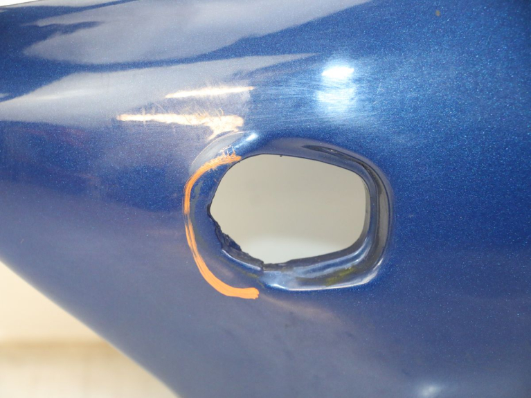 photo de FLANC LATERAL AVANT GAUCHE KAWASAKI ZR7 ZR-7 S 750 (1999 - 2004) - Angle alternatif