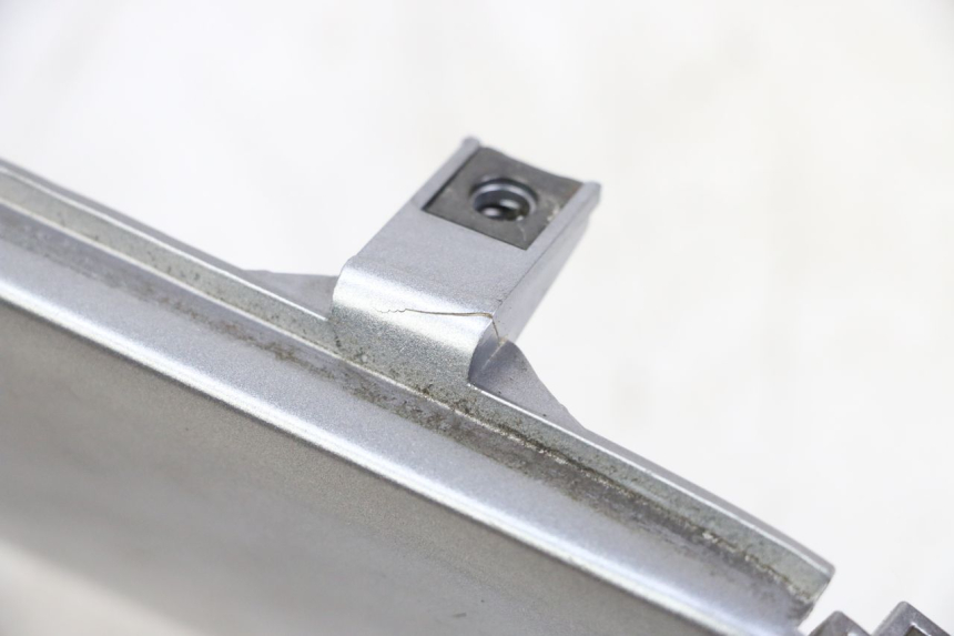 photo de FLANC LATERAL AVANT GAUCHE KYMCO X-TOWN XTOWN 125 (2016 - 2021) - Zoom composants