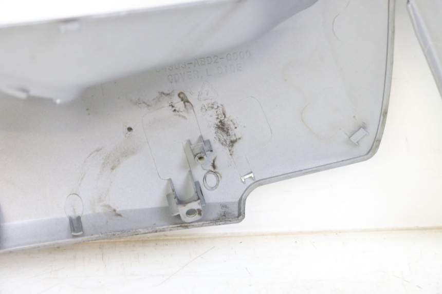 photo de FLANC LATERAL AVANT GAUCHE KYMCO X-TOWN XTOWN 125 (2016 - 2021) - État de surface