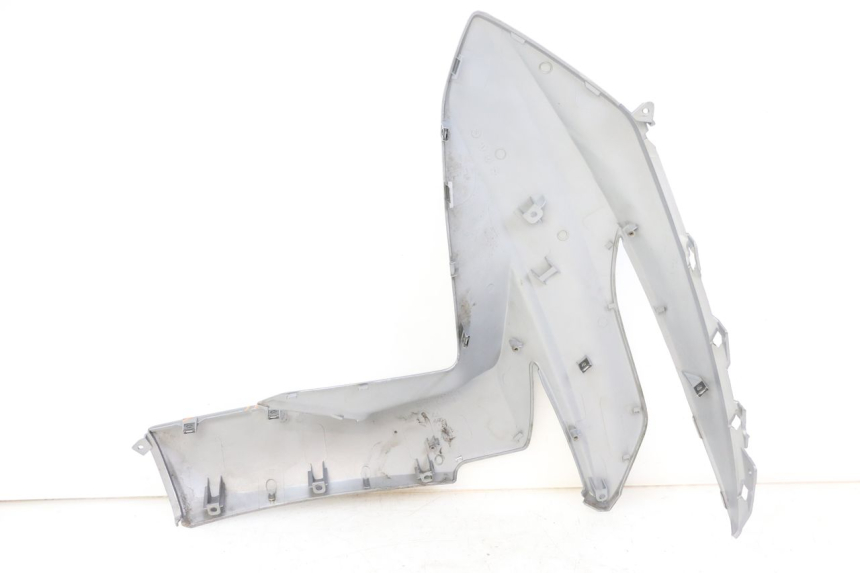 photo de FLANC LATERAL AVANT GAUCHE KYMCO X-TOWN XTOWN 125 (2016 - 2021) - Marquages et références