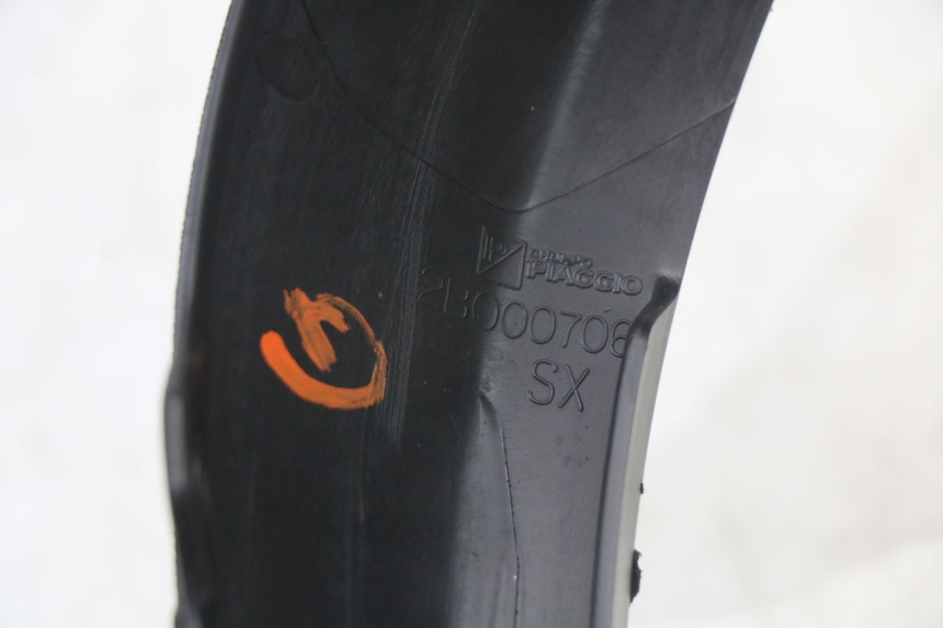 photo de FLANC LATERAL AVANT GAUCHE PIAGGIO MP3 HPE 350 (2018 - 2020) - Vue produit