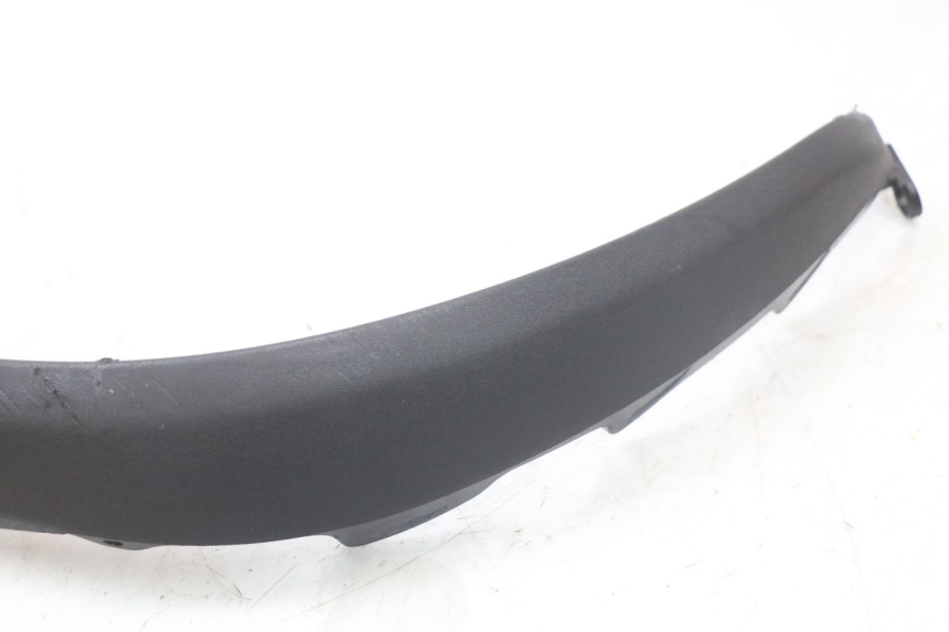 photo de FLANC LATERAL AVANT GAUCHE PIAGGIO MP3 HPE 350 (2018 - 2020) - Autre angle de vue