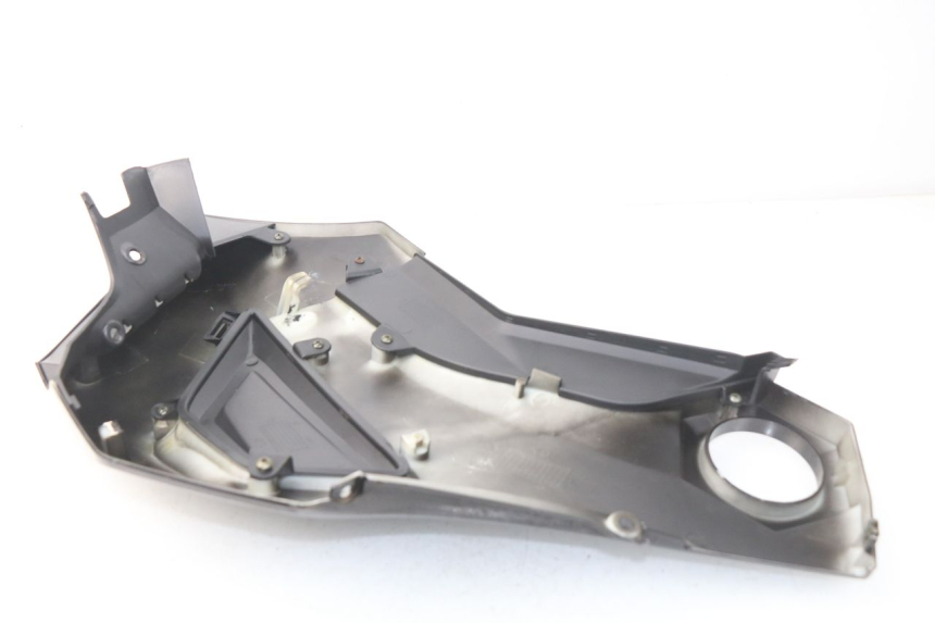 photo de FLANC LATERAL AVANT GAUCHE YAMASAKI MSX 50 (2013 - 2022) - Pièce contrôlée