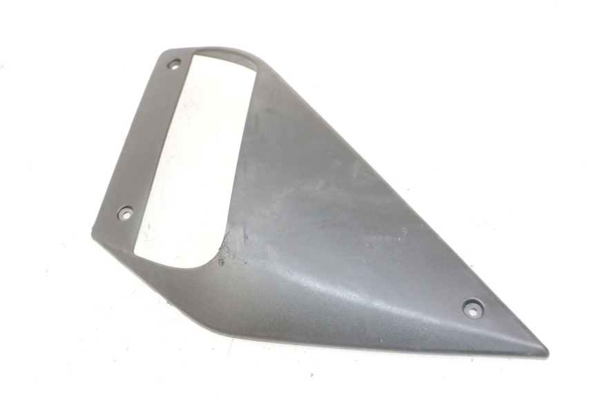 photo de FLANC LATERAL AVANT GAUCHE GILERA NEXUS 125 (2009 - 2013) - Zoom état d’usage