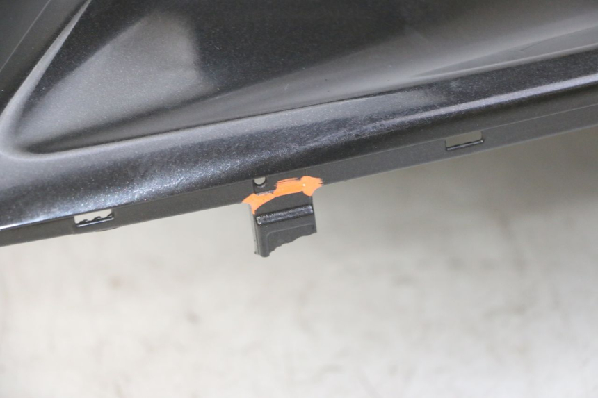 photo de FLANC LATERAL AVANT GAUCHE HONDA NTV DEAUVILLE ABS 700 (2007 - 2016) - Focus structure