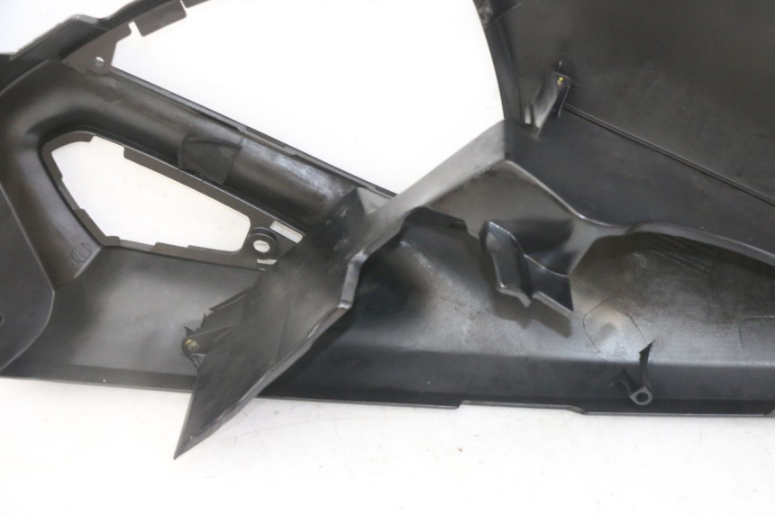 photo de FLANC LATERAL AVANT GAUCHE HONDA NTV DEAUVILLE ABS 700 (2007 - 2016) - Pièce contrôlée