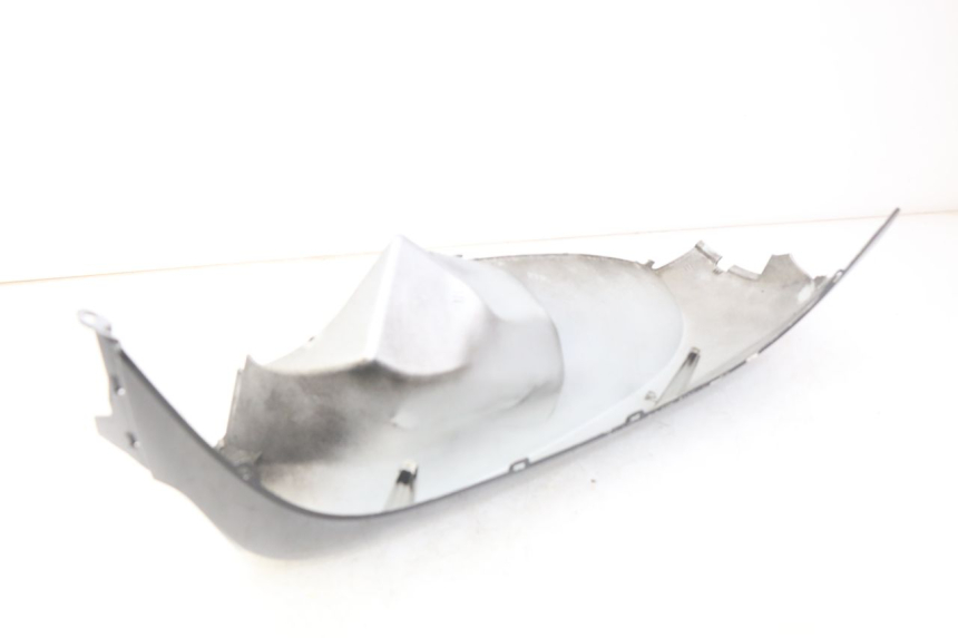 photo de FLANC LATERAL AVANT GAUCHE MBK OVETTO 2T 50 (2007 - 2017) - Gros plan technique