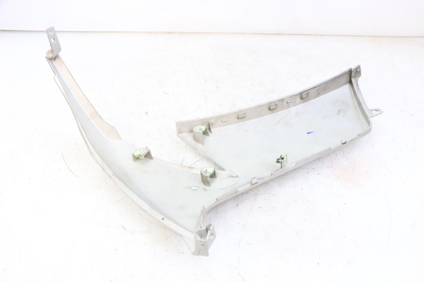 photo de FLANC LATERAL AVANT GAUCHE PEUGEOT CITYSTAR 2T 50 (2018 - 2021) - État de surface