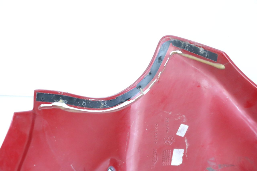 photo de FLANC LATERAL AVANT GAUCHE TRIUMPH SPRINT 900 (1995 - 1998) - Pièce contrôlée