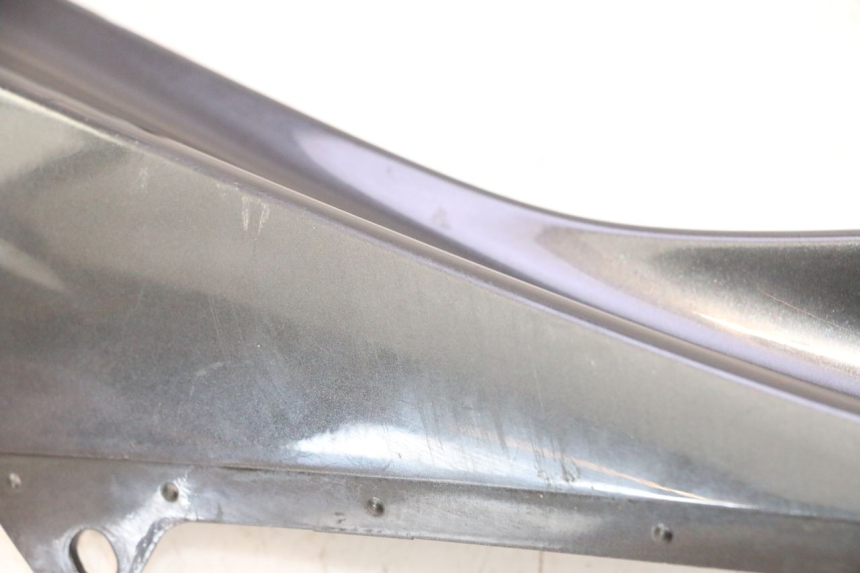 photo de FLANC LATERAL AVANT GAUCHE SUPERIEUR YAMAHA YZF R6 600 (2008 - 2009) - Vue d’ensemble