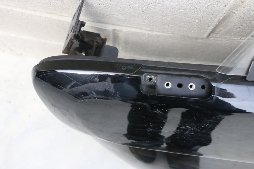 photo de FLANC LATERAL AVANT GAUCHE RENAULT TWIZY 45 (2012 - 2019) - Détails caractéristiques