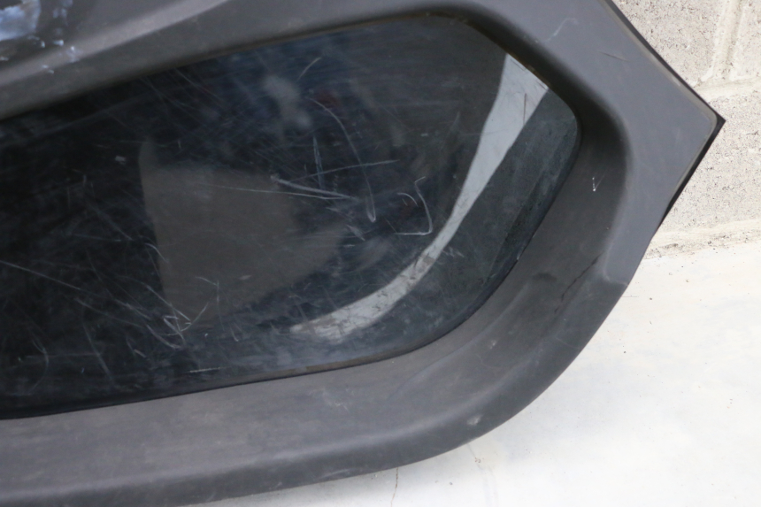 photo de FLANC LATERAL AVANT GAUCHE RENAULT TWIZY 45 (2012 - 2019) - Focus structure