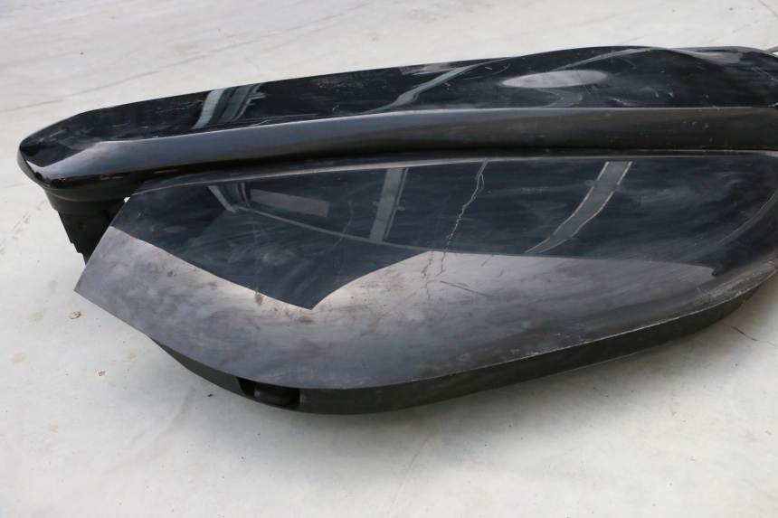 photo de FLANC LATERAL AVANT GAUCHE RENAULT TWIZY 45 (2012 - 2019) - Gros plan technique