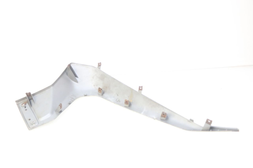 photo de FLANC LATERAL AVANT GAUCHE YAMAHA XMAX X-MAX 125 (2006 - 2009) - Vue d’ensemble