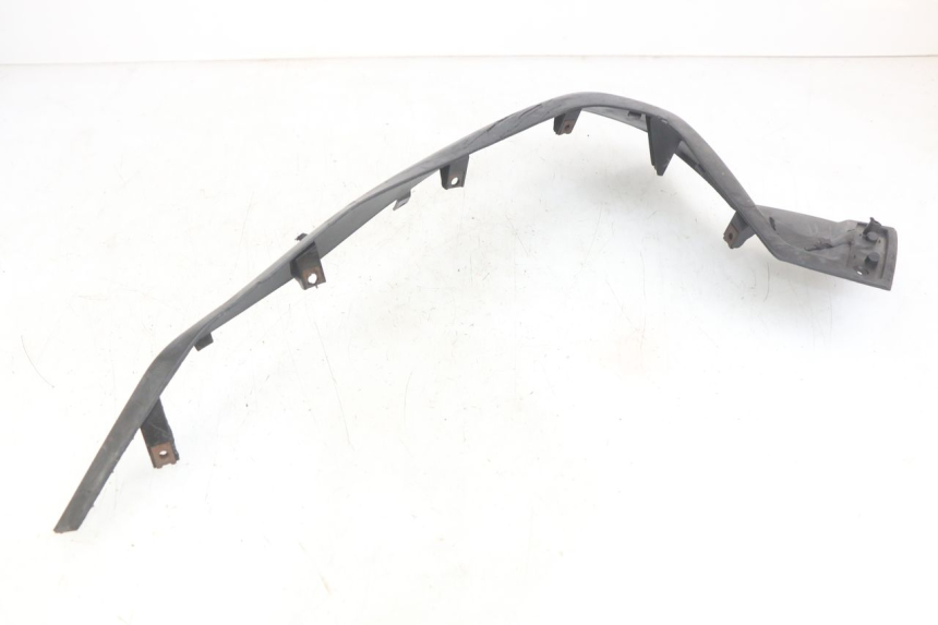 photo de FLANC LATERAL AVANT GAUCHE YAMAHA X-MAX XMAX 250 (2006 - 2009) - Gros plan technique