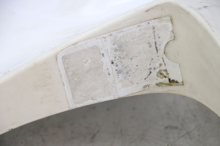 photo de FLANC LATERAL AVANT GAUCHE HONDA XLV VARADERO 125 (2000 - 2006) - Zoom composants