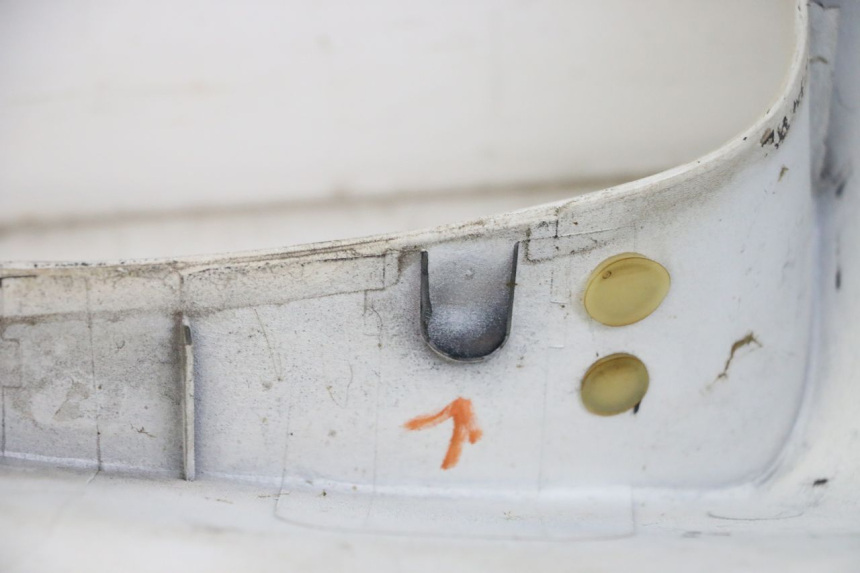 photo de FLANC LATERAL AVANT GAUCHE HONDA XLV VARADERO 125 (2000 - 2006) - Marquages et références