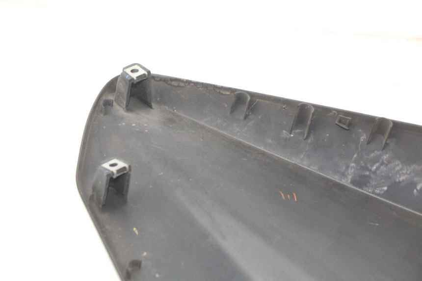 photo de FLANC LATERAL AVANT GAUCHE YAMAHA XP T-MAX TMAX 500 (2008 - 2012) - Pièce contrôlée