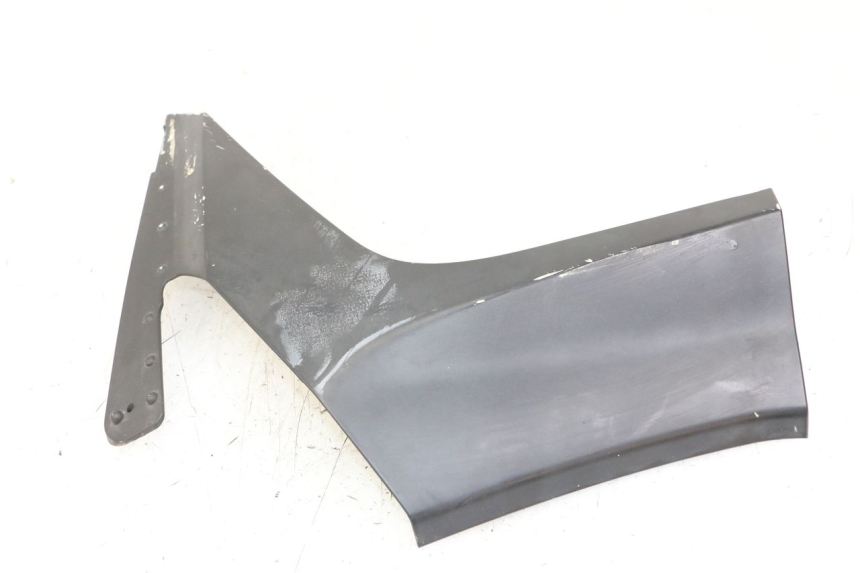 photo de FLANC LATERAL AVANT GAUCHE YAMAHA X-MAX XMAX ABS 250 (2010 - 2014) - Gros plan technique