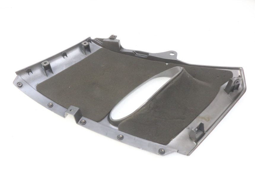 photo de FLANC LATERAL AVANT GAUCHE KAWASAKI ZZR 600 (1995 - 2004) - Zoom état d’usage