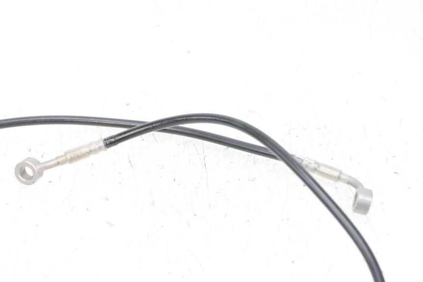 photo de FLEXIBLE FREIN AVANT ROYAL ENFIELD CONTINENTAL GT 650 (2019 - 2024) - Zoom état d’usage