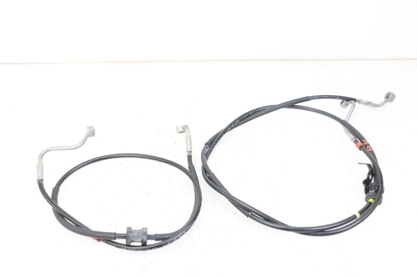 photo de FLEXIBLE FREIN AVANT ROYAL ENFIELD SCRAM 411 (2022 - 2024) - Vue principale