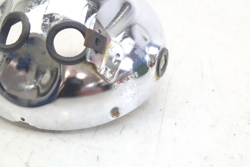 photo de FOND DE PHARE YAMAHA XJN DIVERSION 600 (2000 - 2003) - Gros plan technique