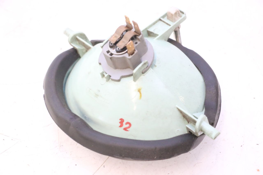 photo de FOND DE PHARE PIAGGIO ZIP 4T 50 (2006 - 2017) - Zoom état d’usage