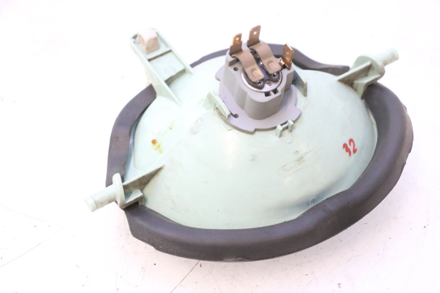 photo de FOND DE PHARE PIAGGIO ZIP 4T 50 (2006 - 2017) - Autre angle de vue