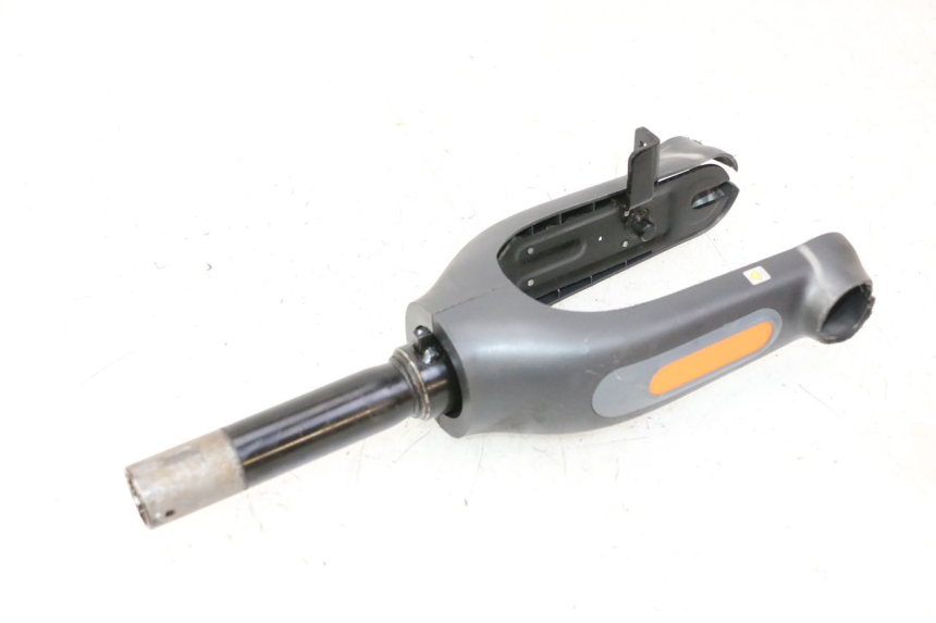 photo de FOURCHE SEGWAY NINEBOT F65I 1 - Marquages et références