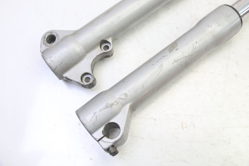 photo de FOURCHE PIAGGIO LIBERTY 4T 50 (2009 - 2015) - Détail de la pièce