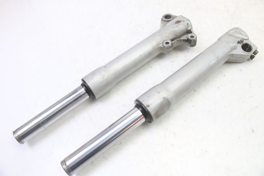 photo de FOURCHE PIAGGIO LIBERTY 4T 50 (2009 - 2015) - Gros plan technique