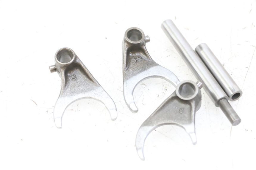 photo de FOURCHETTE BOITE KAWASAKI KX F KXF 450 (2009 - 2011) - Vue d’ensemble