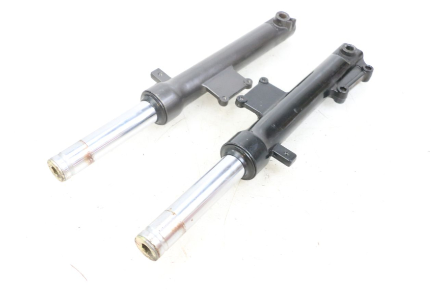 photo de FOURREAU FOURCHE KYMCO AGILITY 4T 50 (2018 - 2022) - Détail de la pièce