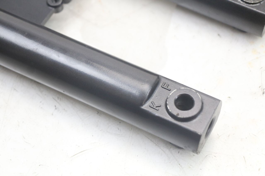 photo de FOURREAU FOURCHE KYMCO AGILITY 4T 50 (2018 - 2022) - Angle alternatif