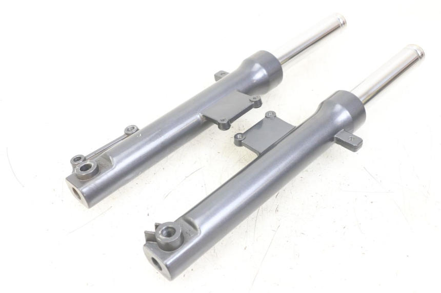 photo de FOURREAU FOURCHE KYMCO AGILITY 4T 50 (2018 - 2022) - Détail de la pièce