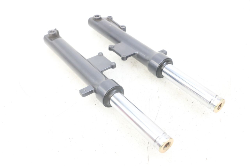 photo de FOURREAU FOURCHE KYMCO AGILITY 4T 50 (2018 - 2022) - État de surface