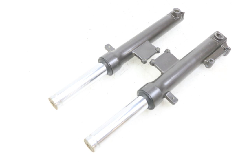 photo de Fork tube KYMCO AGILITY 4T 50 (2005 - 2018) - Gros plan technique