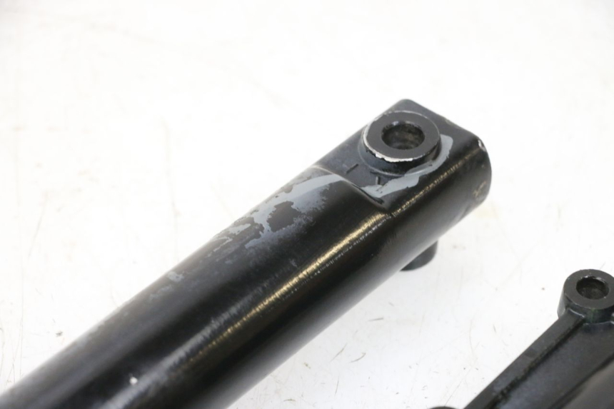 photo de FOURREAU FOURCHE KYMCO AGILITY 4T 50 (2018 - 2022) - Détails caractéristiques