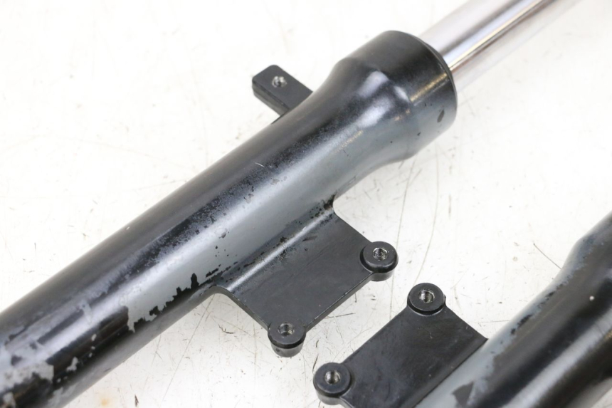 photo de FOURREAU FOURCHE KYMCO AGILITY 4T 50 (2018 - 2022) - Vue d’ensemble