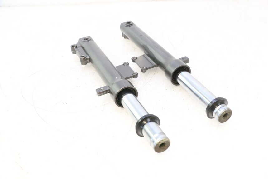 photo de Fork tube KYMCO AGILITY 4T 50 (2005 - 2018) - Autre angle de vue
