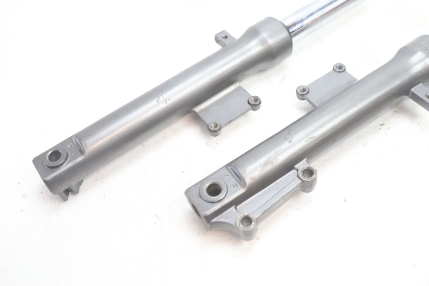 photo de Fork tube KYMCO AGILITY 4T 50 (2005 - 2018) - Détail de la pièce