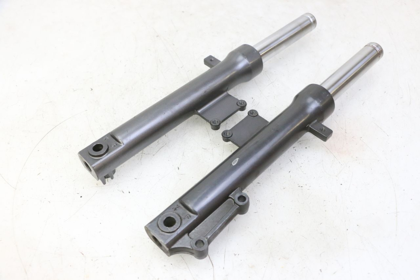 photo de FOURREAU FOURCHE KYMCO AGILITY NAKED RENOUVO 2T 50 (2011 - 2018) - Vue principale