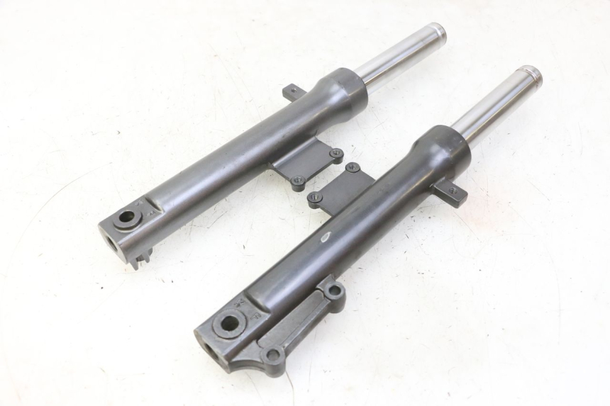 photo de FOURREAU FOURCHE KYMCO AGILITY NAKED RENOUVO 2T 50 (2011 - 2018) - Pièce contrôlée