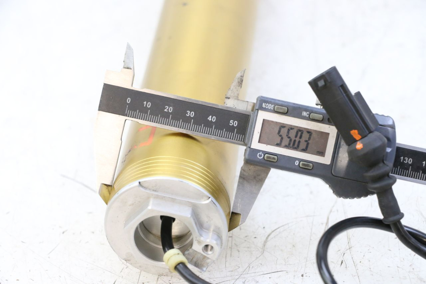 photo de FOURREAU FOURCHE BMW S RR ABS S1000RR 1000 (2015 - 2018) - Détail de la pièce