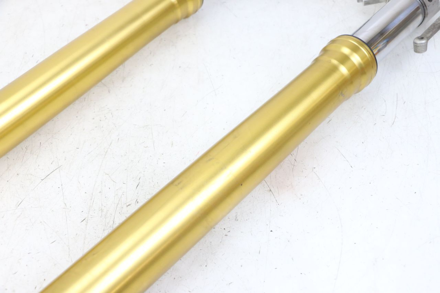 photo de FOURREAU FOURCHE BMW S RR ABS S1000RR 1000 (2015 - 2018) - Focus structure