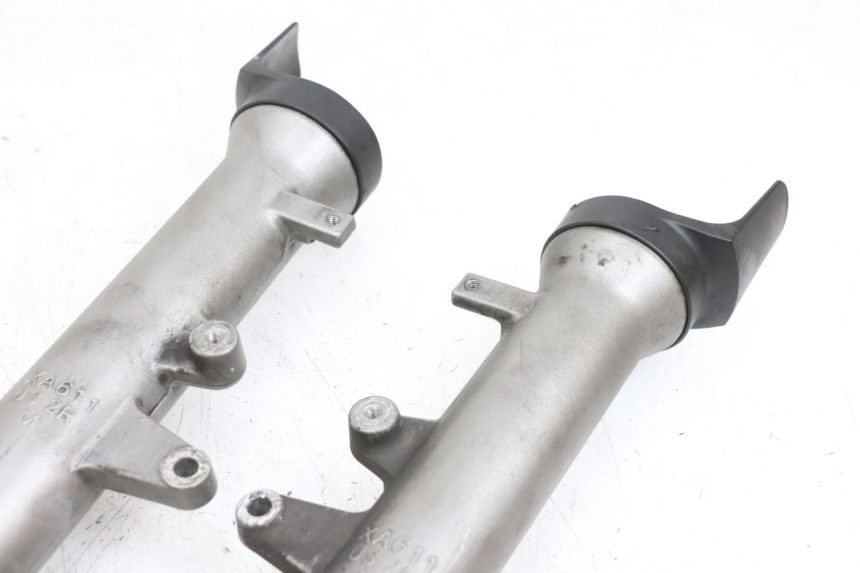 photo de FOURREAU FOURCHE SUZUKI BURGMAN EXECUTIVE ABS 650 (2006 - 2012) - Pièce contrôlée