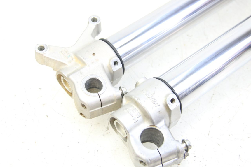 photo de FOURREAU FOURCHE HONDA CRF 250 (2010 - 2013) - Pièce contrôlée