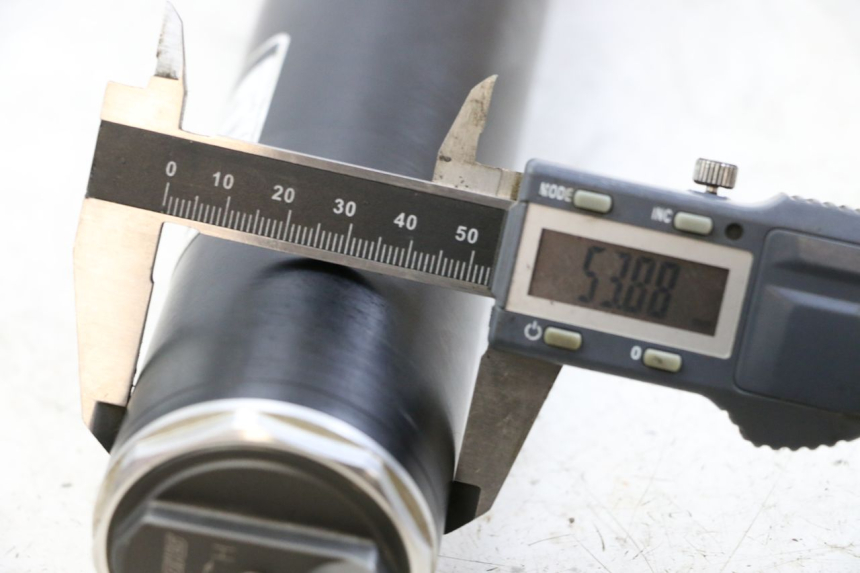 photo de FOURREAU FOURCHE HONDA CRF R 250 (2020 - 2021) - Autre angle de vue