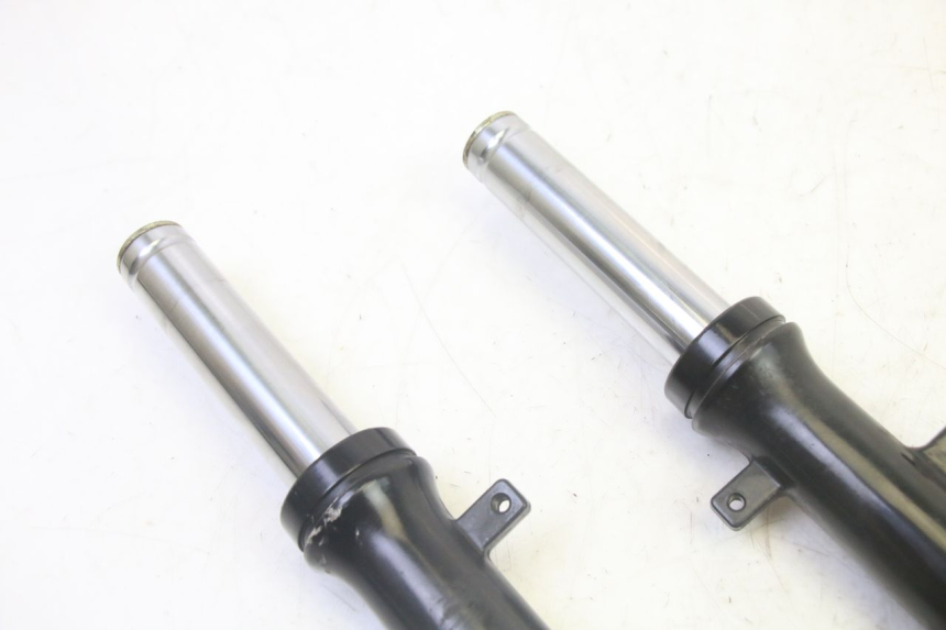 photo de FOURREAU FOURCHE SYM CROX 4T 50 (2016 - 2023) - Autre angle de vue